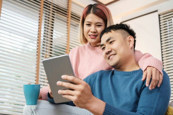 Quelles sont les meilleures pratiques pour le marketing par vidéos en direct pour une entreprise de services éducatifs?